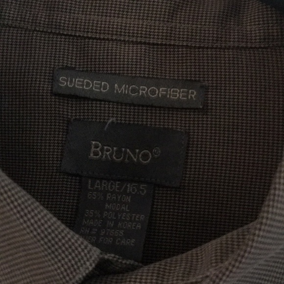 Bruno small checkered Button down shirt. Size 16.5 - Picture 3 of 5